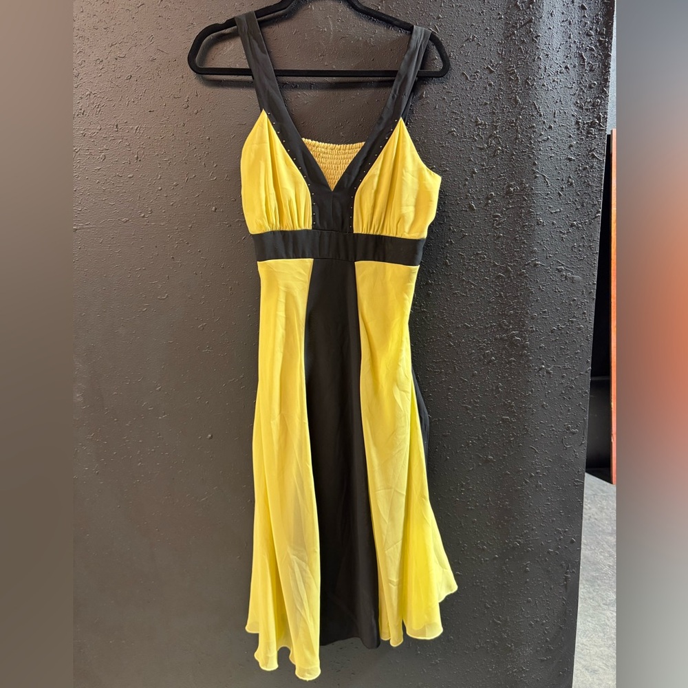 Jonathan Martin Yellow and Black Sleeveless Dress Y2K Style Womens Size 12
